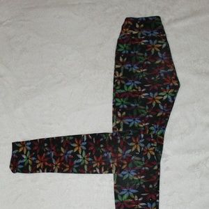 Vibrant printed leggings